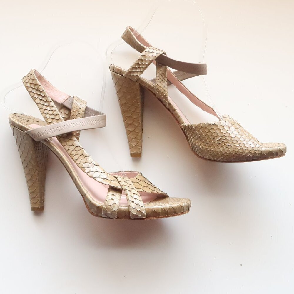 Chloe Sage Green Snakeskin Leather Open Toe Sandals Luxury Designer Summer Shoes